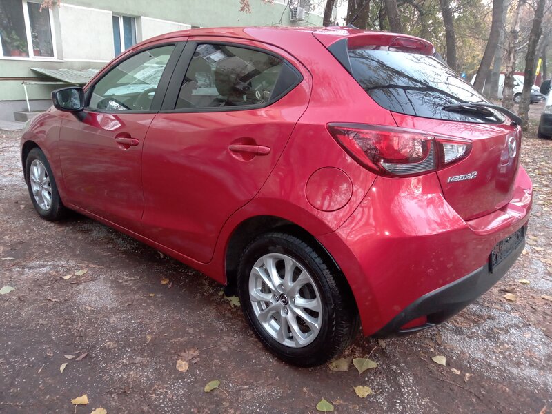 Mazda 2